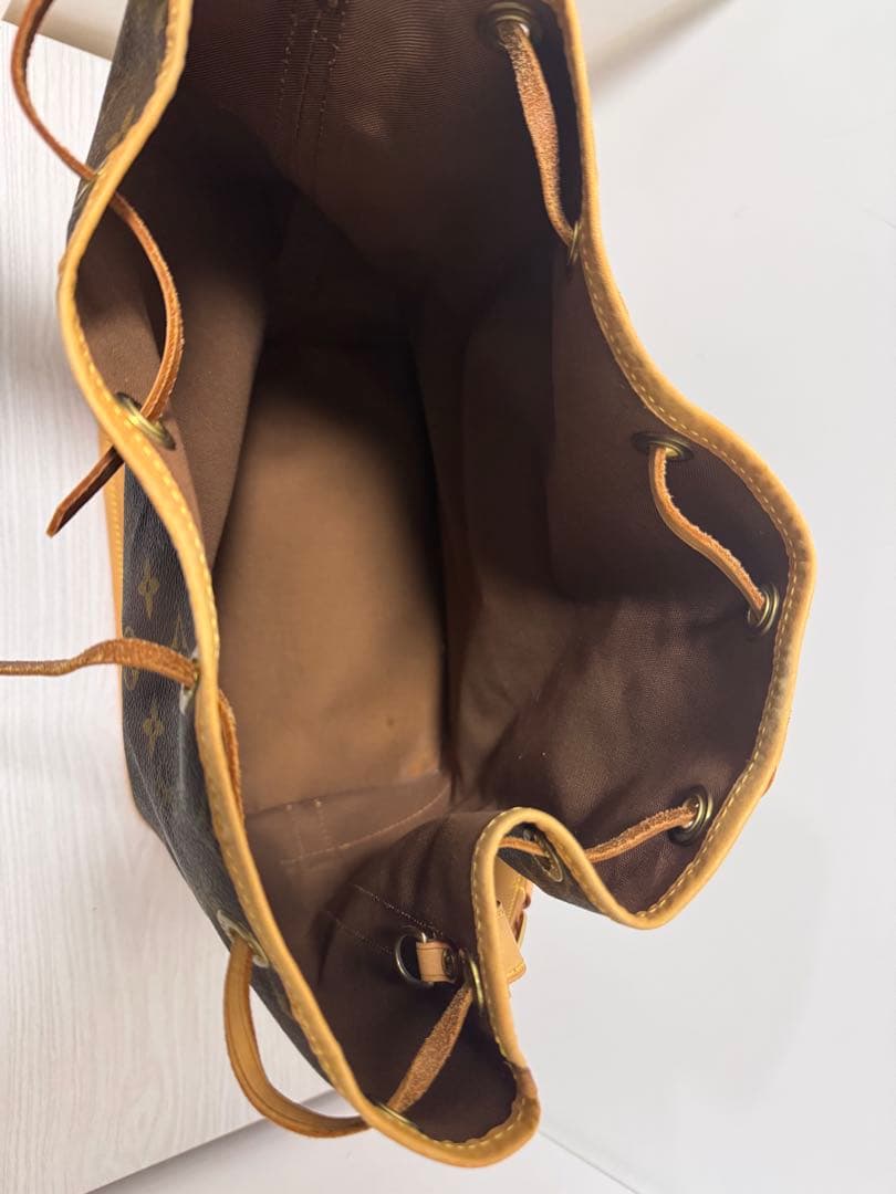 ルイヴィトン モノグラム ノエ 巾着型ショルダーバッグ ヴィンテージ 定番