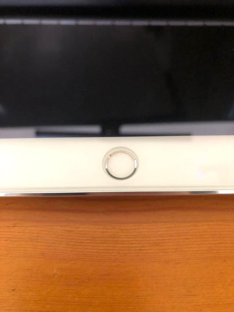 【美品】iPad Air 2 WiFi 128GB