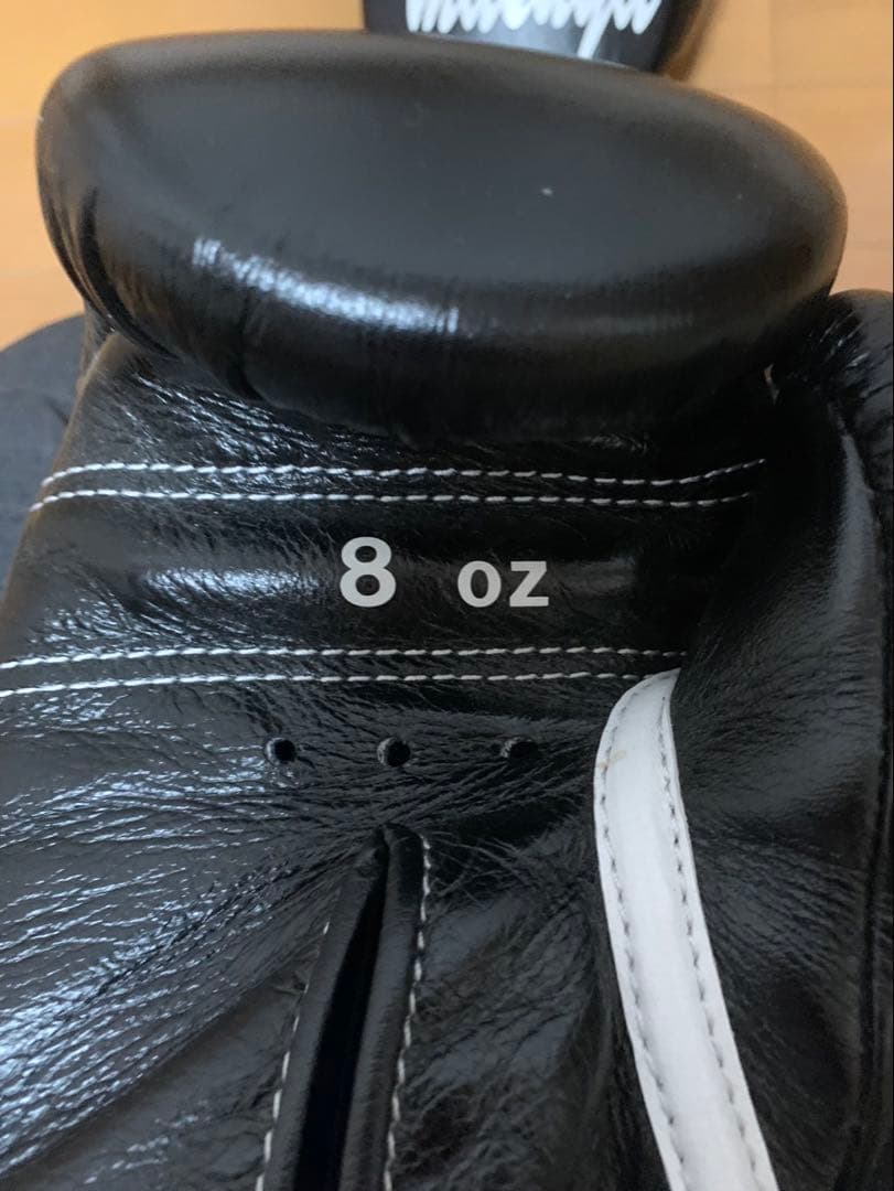Winning ボクシンググローブ 8oz ブラック
