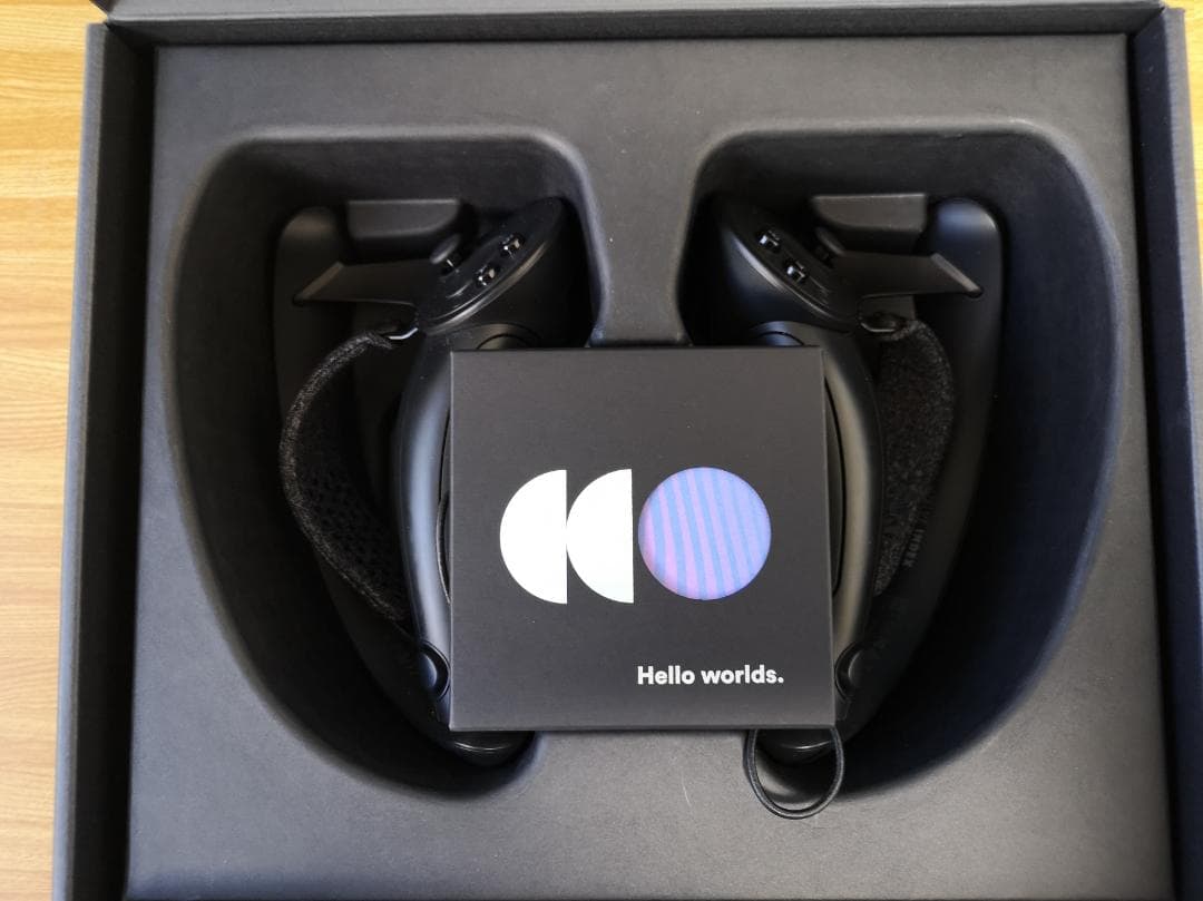 ほぼ新品　VALVE INDEX コントローラ V003665-20