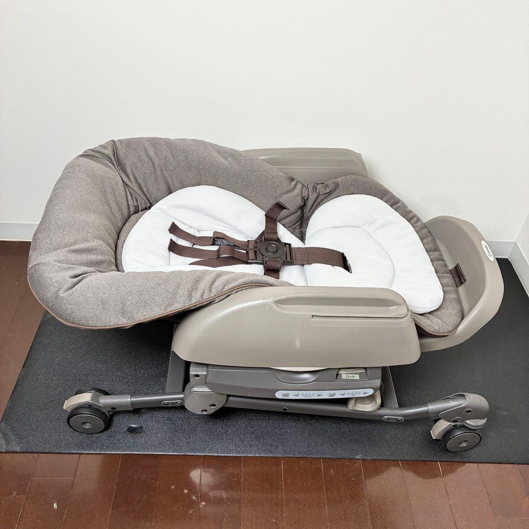 コンビ ネムリラ AT オートスイング シンプライト トイザらス限定モデル