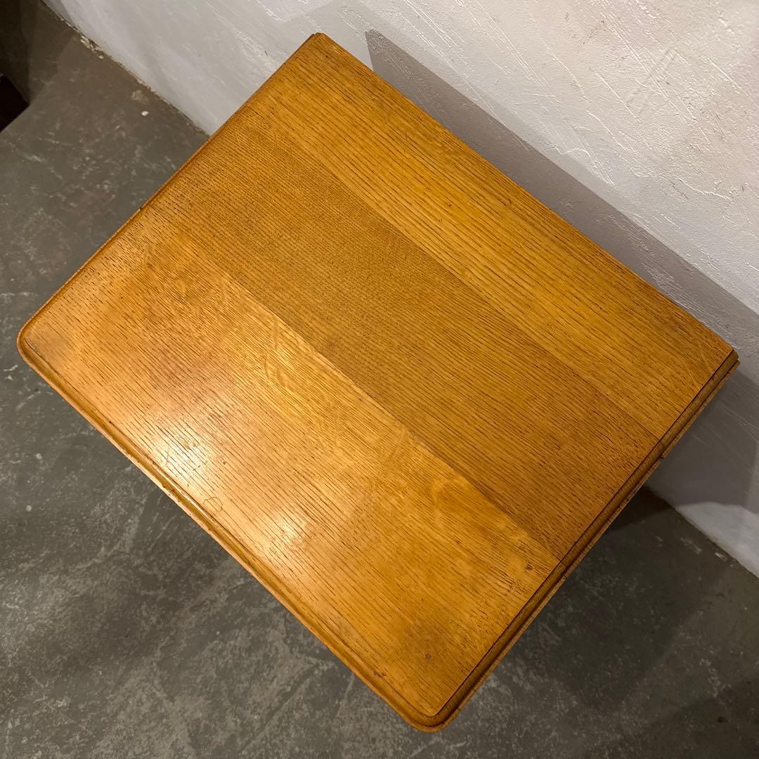 年末年始saleヴィンテージ　木製サイドテーブル　扉収納付き　右開き