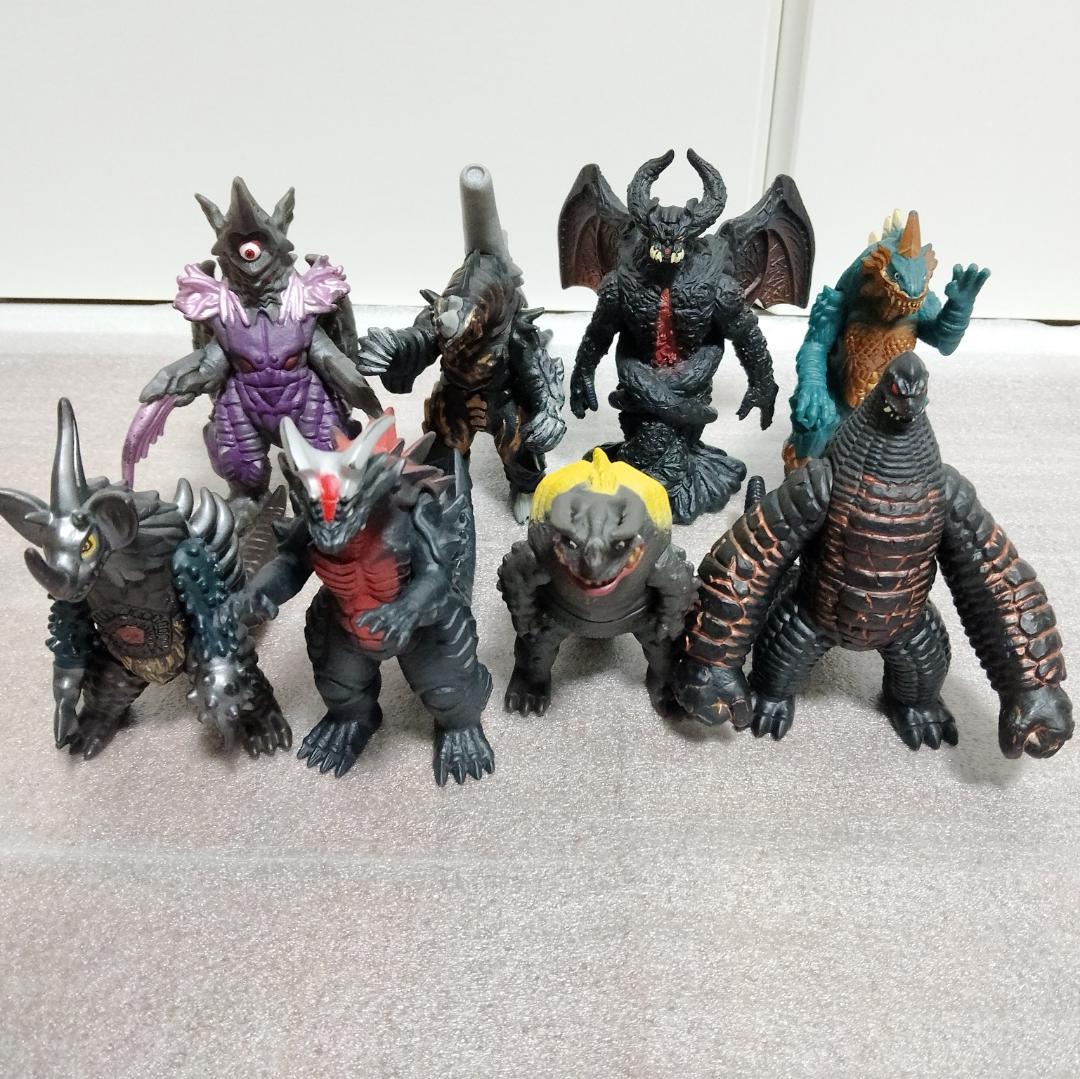 ウルトラマン怪獣まとめ売り　80個　フィギュア　ナース円盤　廃番　絶版　限定品