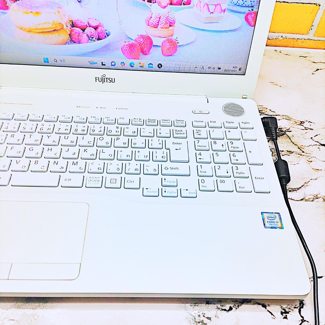 美品❣️最強i7搭載ノートパソコン❤️爆速SSD❤️メモリ4G✨ハイスぺ☘️