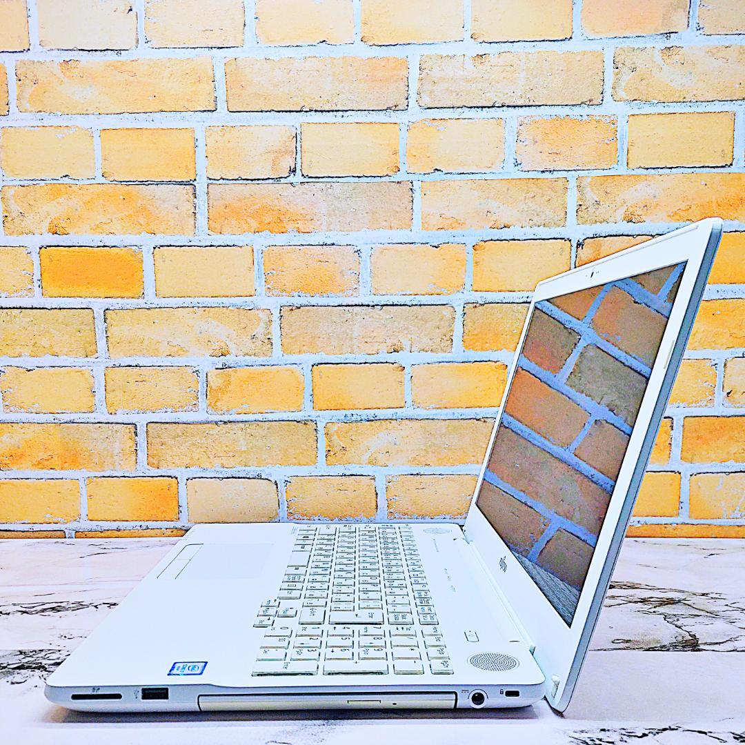 美品❣️最強i7搭載ノートパソコン❤️爆速SSD❤️メモリ4G✨ハイスぺ☘️