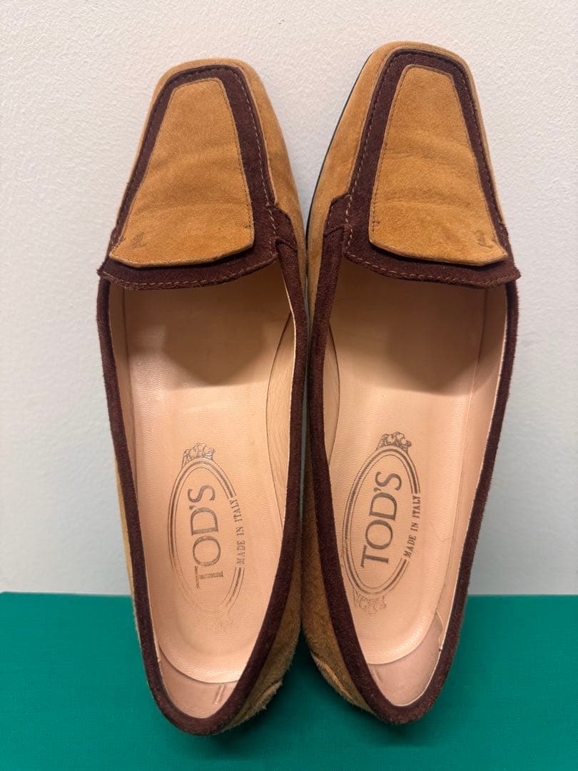 TOD’Sトッズスエードローファー37 ブラウン×キャメルイタリア製 箱・袋なし