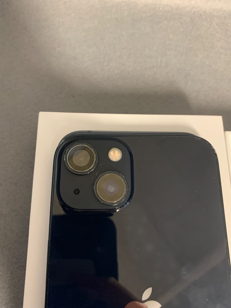 中古品　国内版　SIMフリー　iPhone13 128GB ブルー色