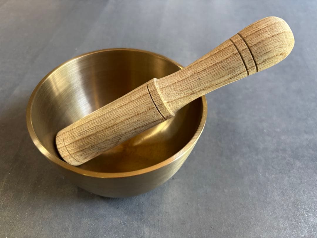 関西万博 ネパール館 シンギングボール 歌う鉢 SINGING BOWL