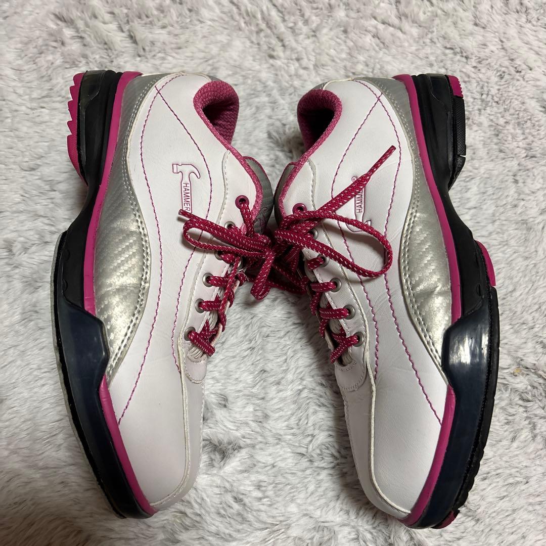 ハンマー社のボウリングシューズ ホワイト/ピンク　２４.５ｃｍ