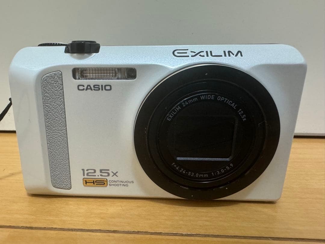 CASIO デジタルカメラ EX-ZR200 ホワイト 動作品 SDカード付