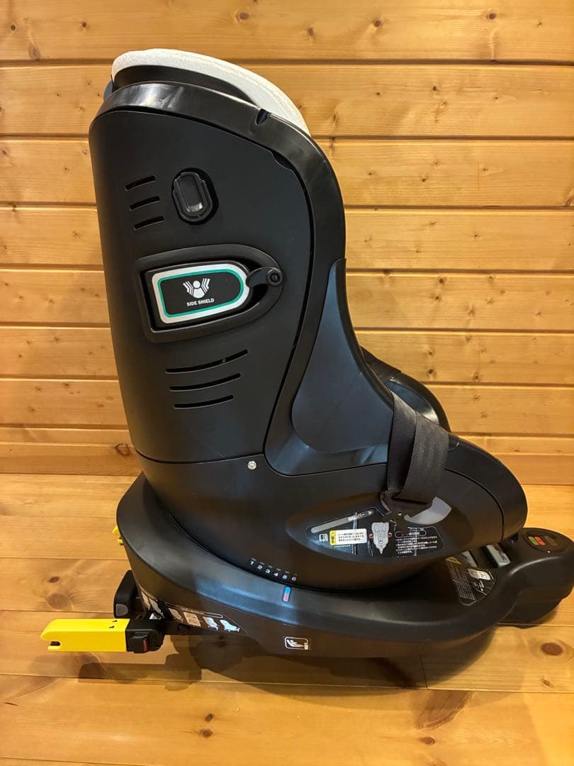 Apricaビッテプロテクト ISOFIXアカチャンホンポ限定モデル