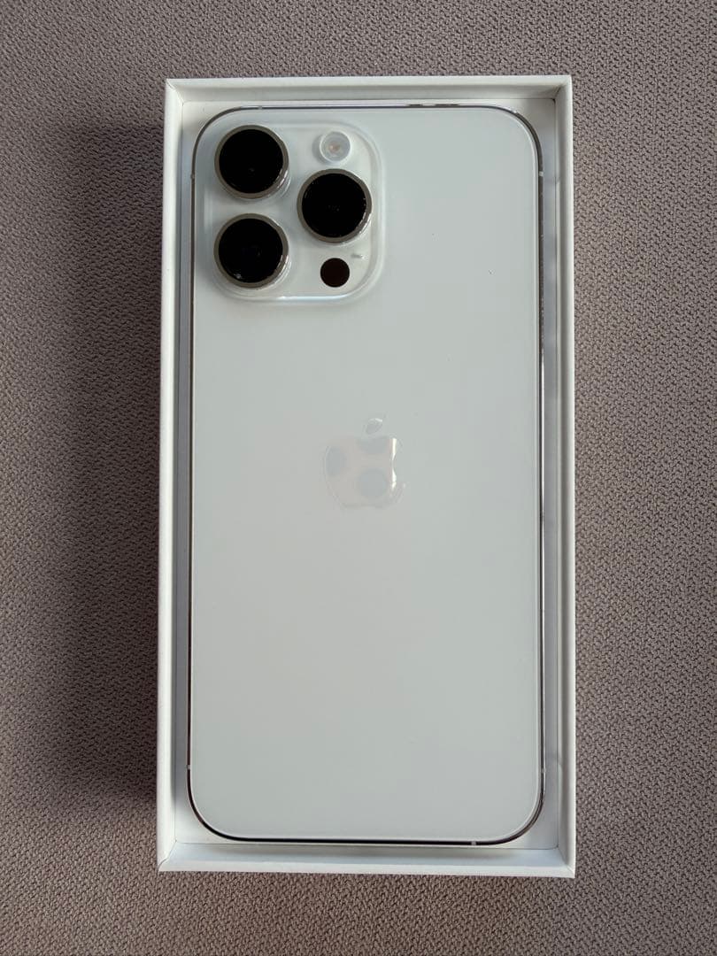 Apple iPhone 14 Pro Max シルバー 本体