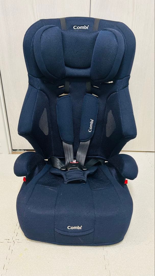 Combi ジョイトリップエアスルー　ジュニアシート　ネイビー