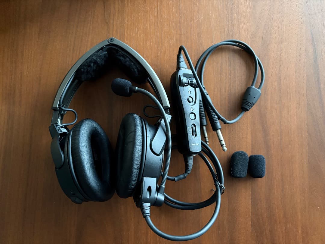 Bose A20 パイロットヘッドセット　ノイズキャンセル