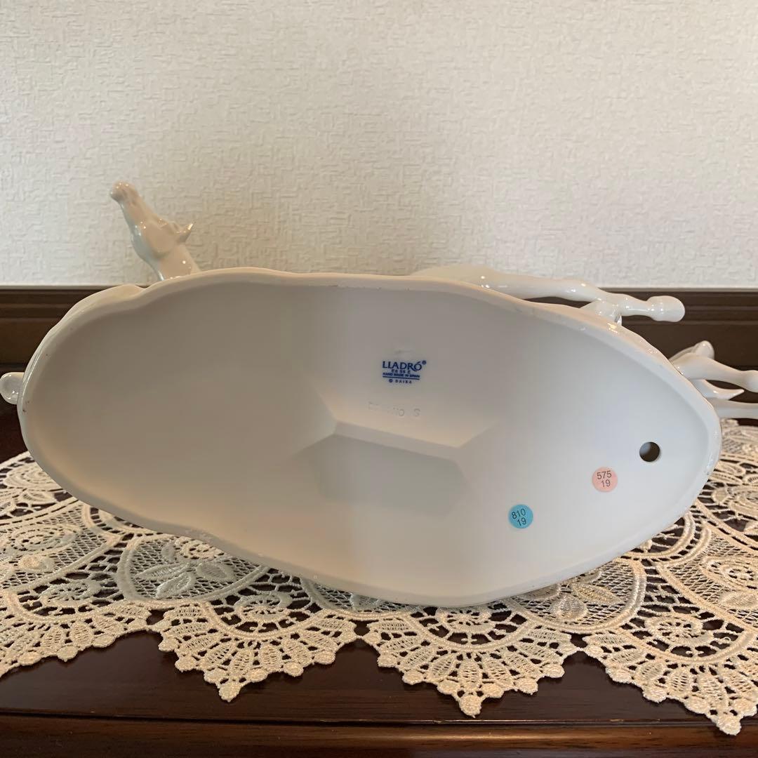 リヤドロ　　駆ける馬