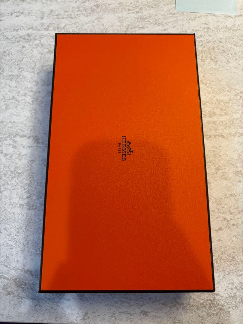 HERMES バックチャーム バディショコラ ムートンW刻印