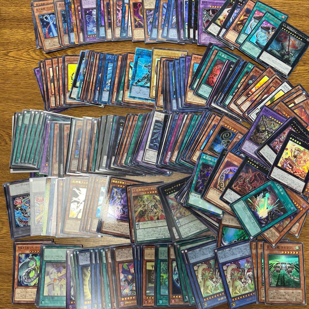 【引退品】遊戯王まとめ売り　3500枚+ストラクセット　概要欄に詳細