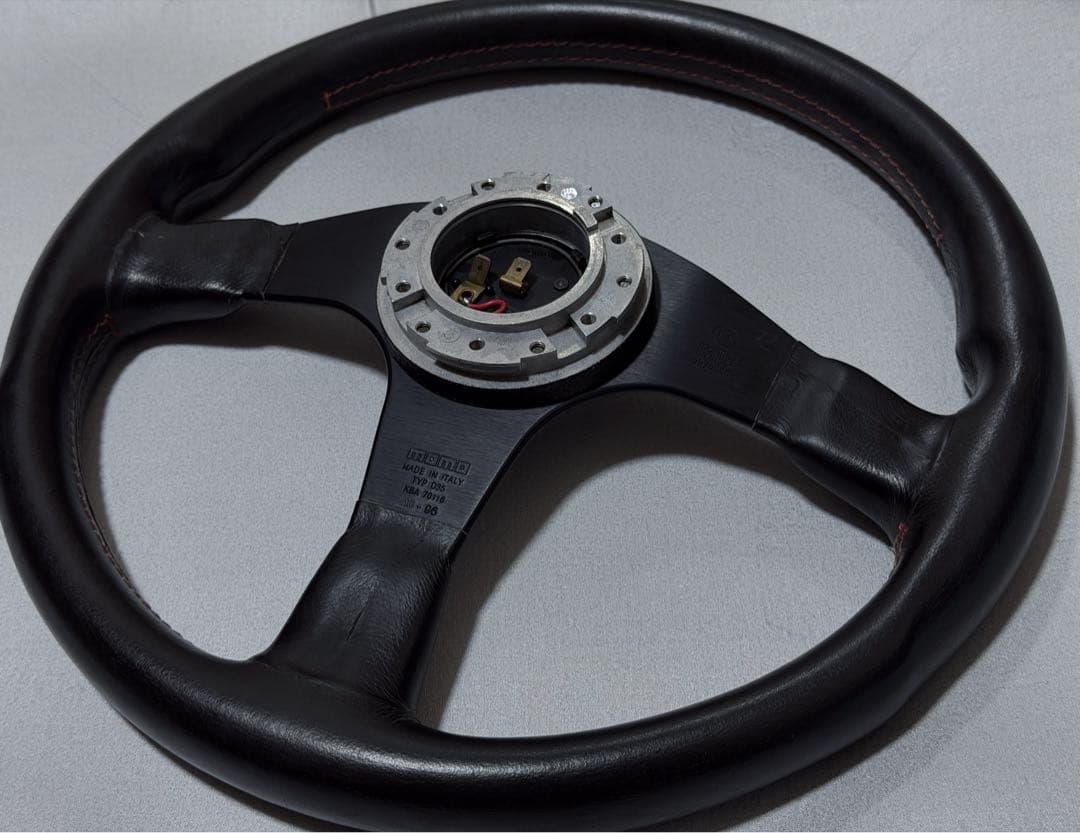 momo CORSE ステアリング おまけ付