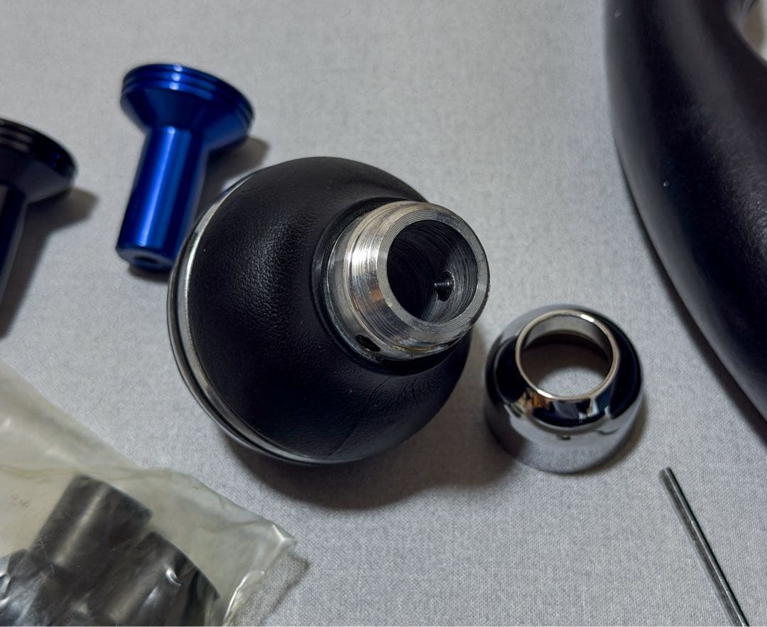 momo CORSE ステアリング おまけ付