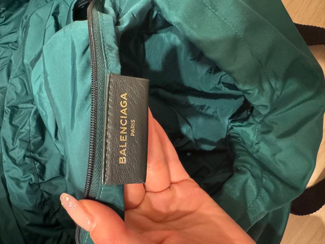 BALENCIAGA （バレンシアガ）ロゴ刺繍ナイロンホイールボストンバッグ