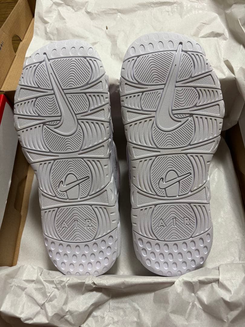 す*ず様 Nike AIR サンダル ホワイト/レッド