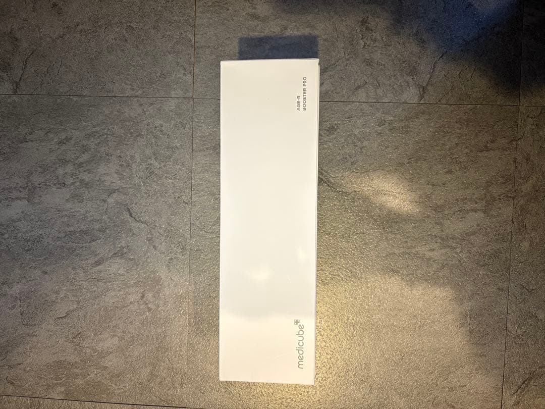 medicube 美容器 ピンク