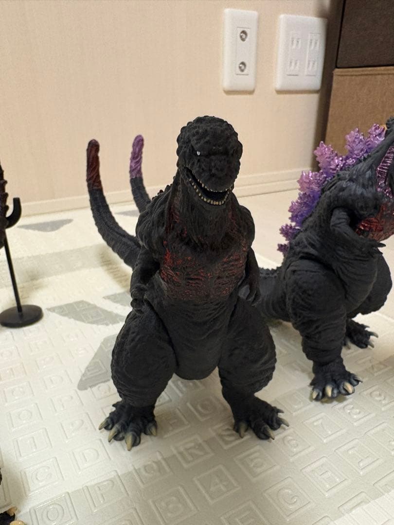 軍*鶏様 シン・ゴジラ フィギュア 各形態6体セット