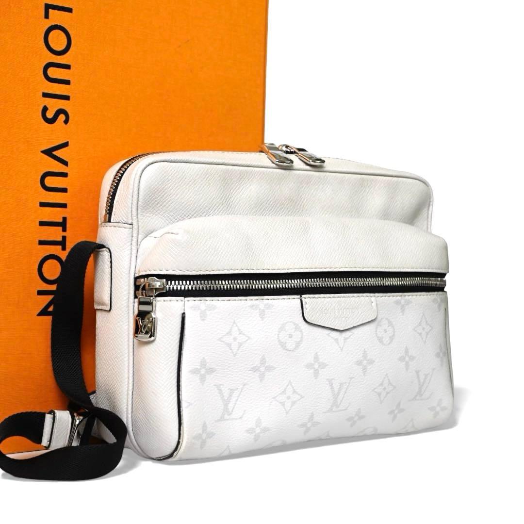 【美品】ルイヴィトン　タイガラマ　アウトドア　メッセンジャーPM モノグラム