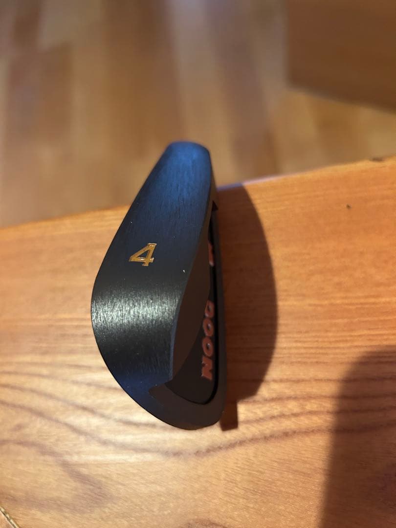 【美品】NOOG 4番アイアン ブラック ワンレングスアイアン ♯4