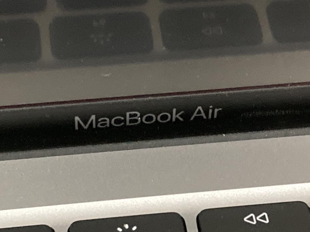 【美品】MacBook Air 2020 13インチ 本体のみ A2179