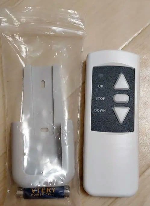 電動スクリーン 100インチ ホームシアター用