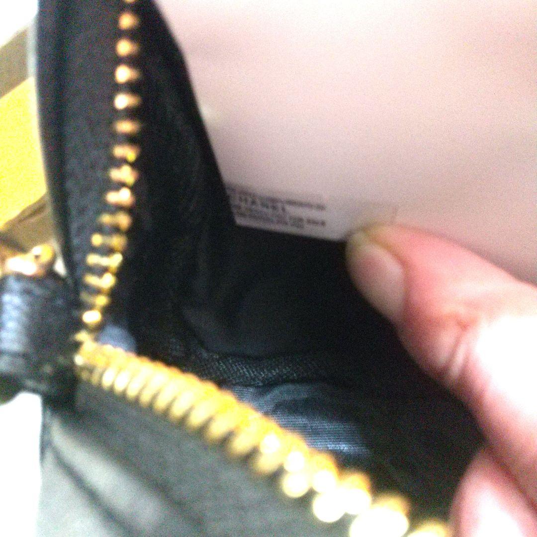 mocoCHANEL新品未使用 ブラックショルダーバッグチャームノベルティ