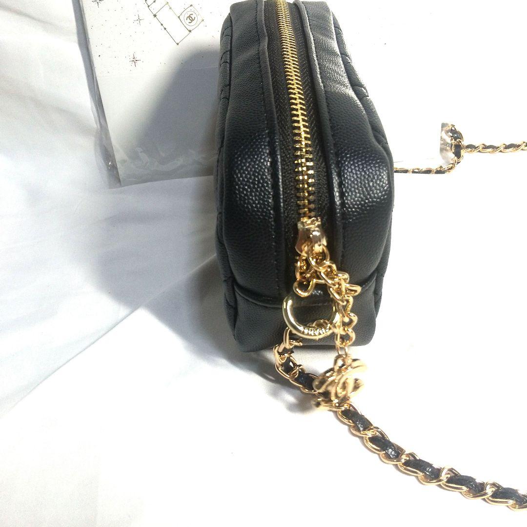 mocoCHANEL新品未使用 ブラックショルダーバッグチャームノベルティ