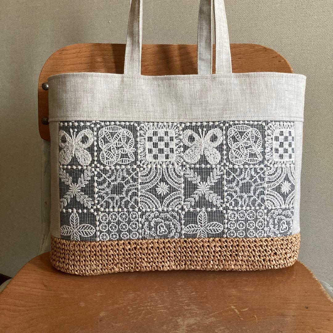 tile+うさぎ　かご編付横長トートバッグ　ミナペルホネン　ハンドメイド