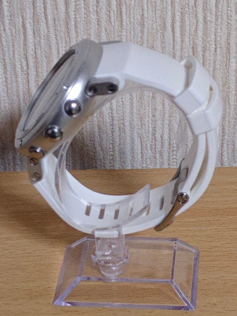 SUUNTO CORE Alu Pure White 稼働品