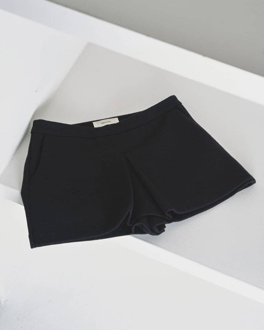 パンツ Box Wool Shortpants