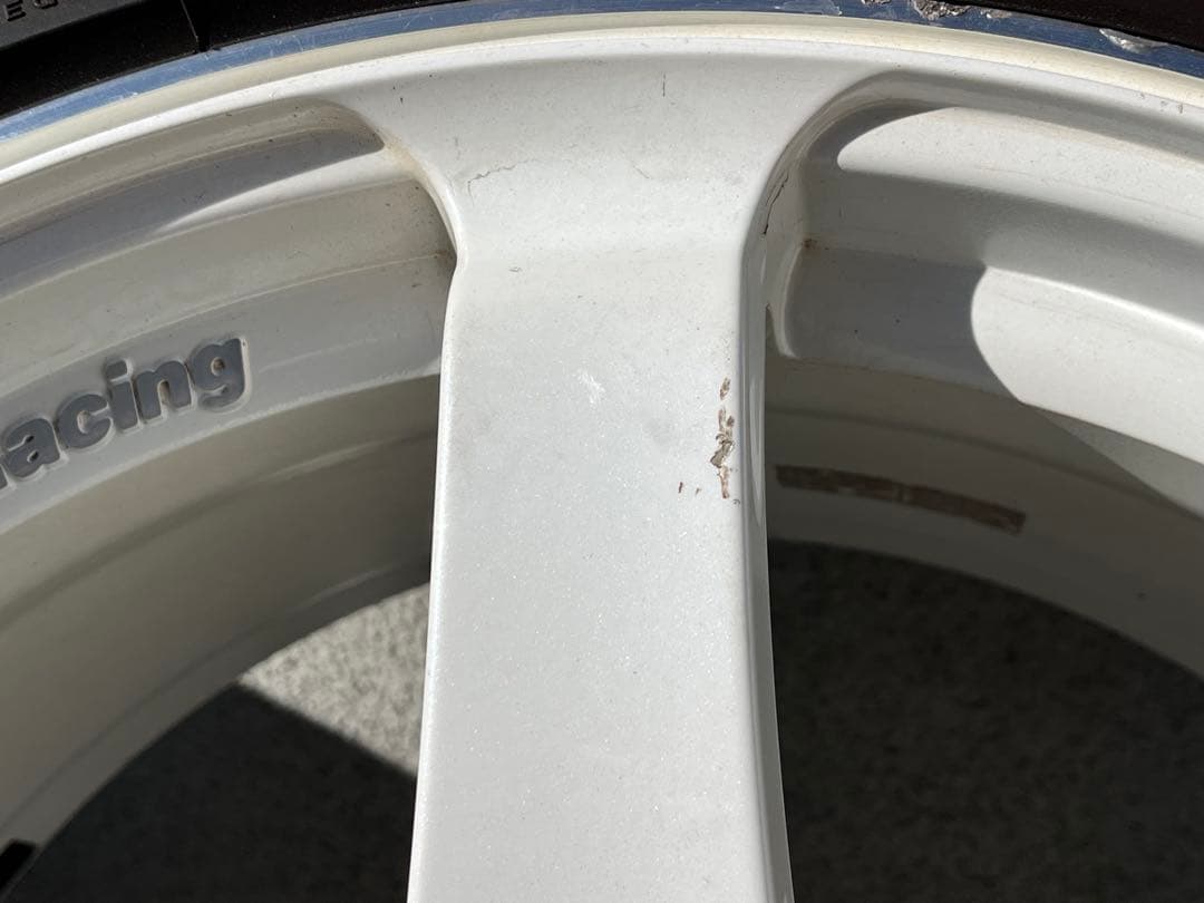 ヨコハマ アドバンTC-4 18インチ