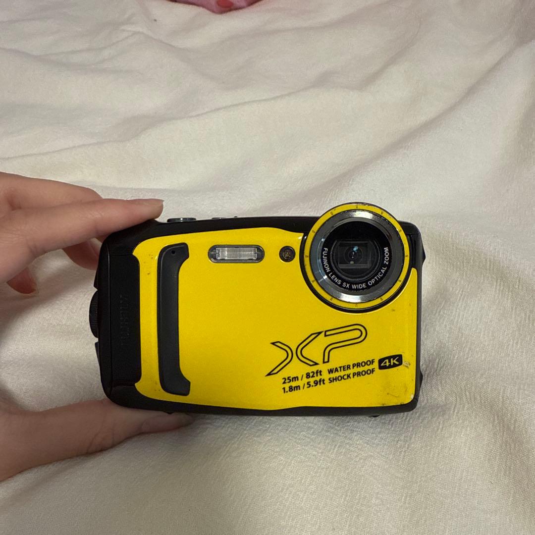 デジタルカメラ FUJIFILM FINEPIX XP140