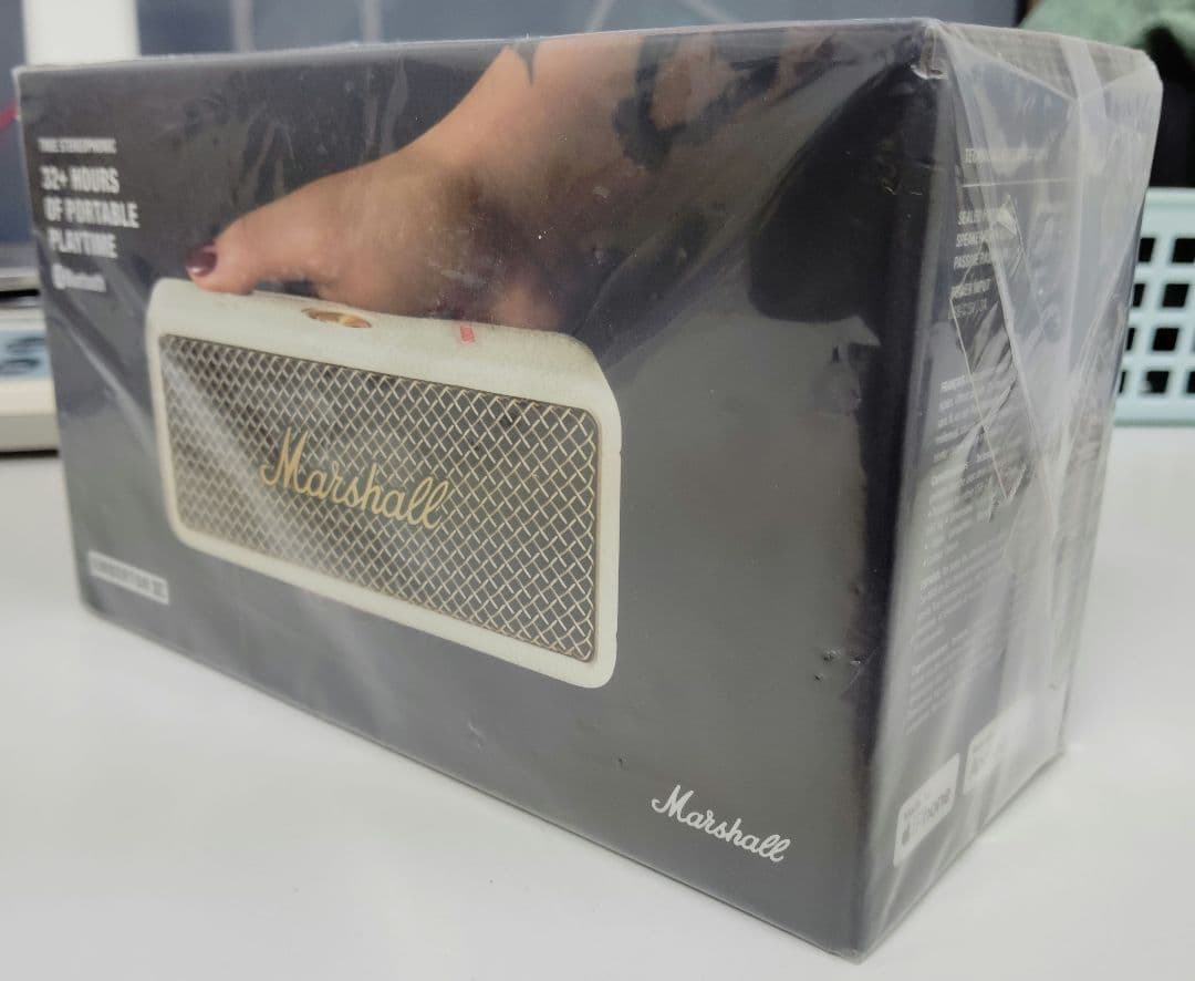 Marshall Emberton III スピーカー