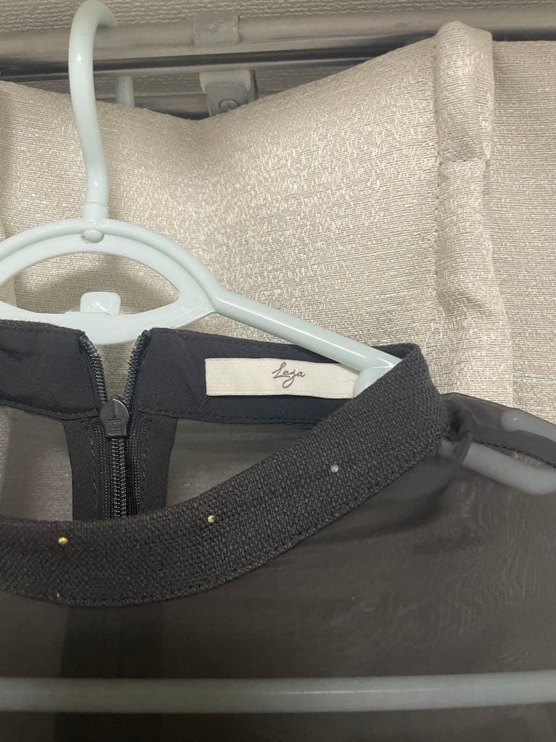 め*こ様 Leja パールビジュープリーツフレアスリーブマーメイドワンピース