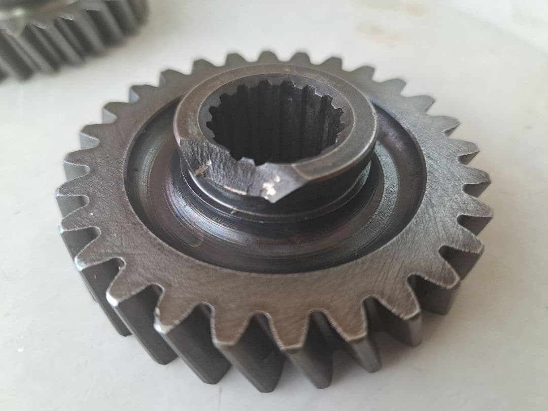 TRDクロスミッション C56•C52用タイプB中古③ 耐久確認で850Km使用