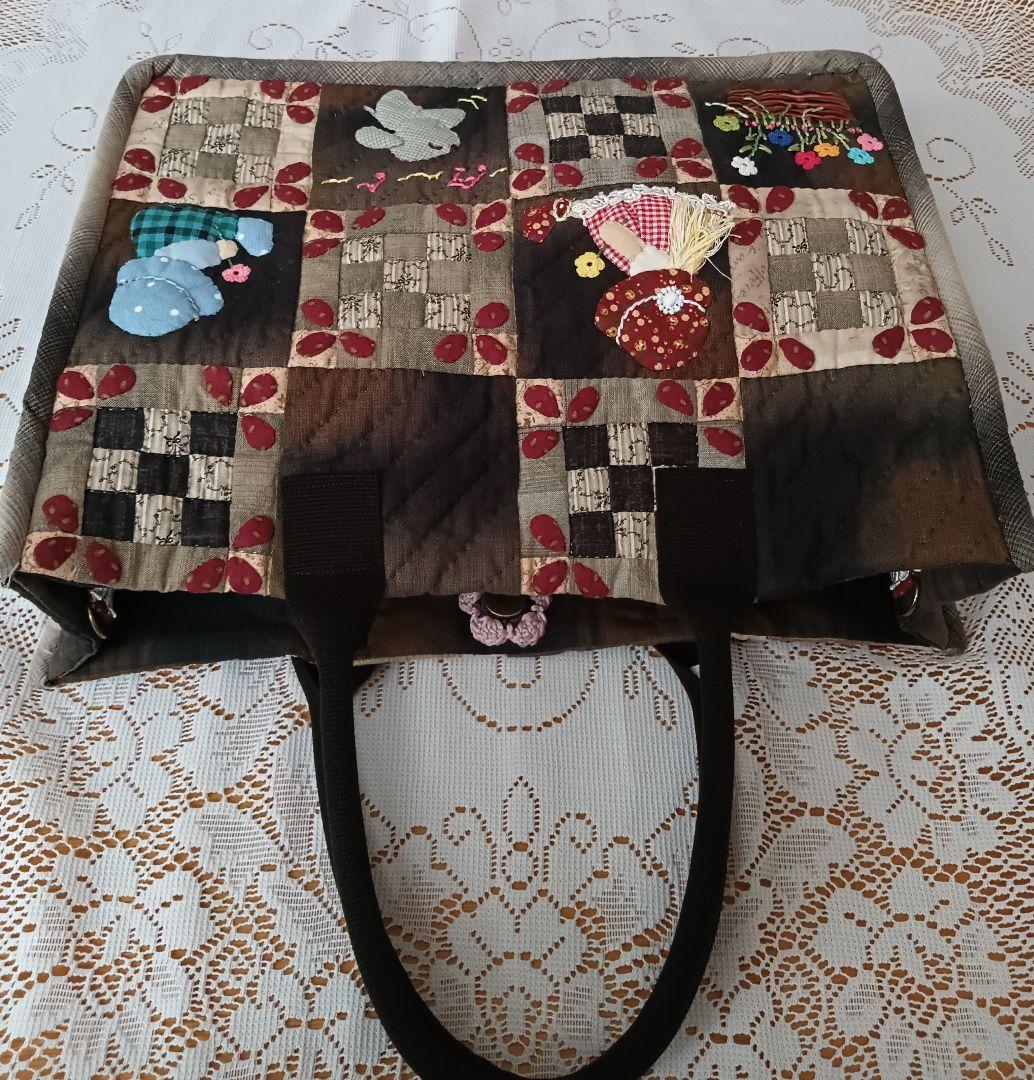 スーちゃん ぐるりとマチの大きなバッグ