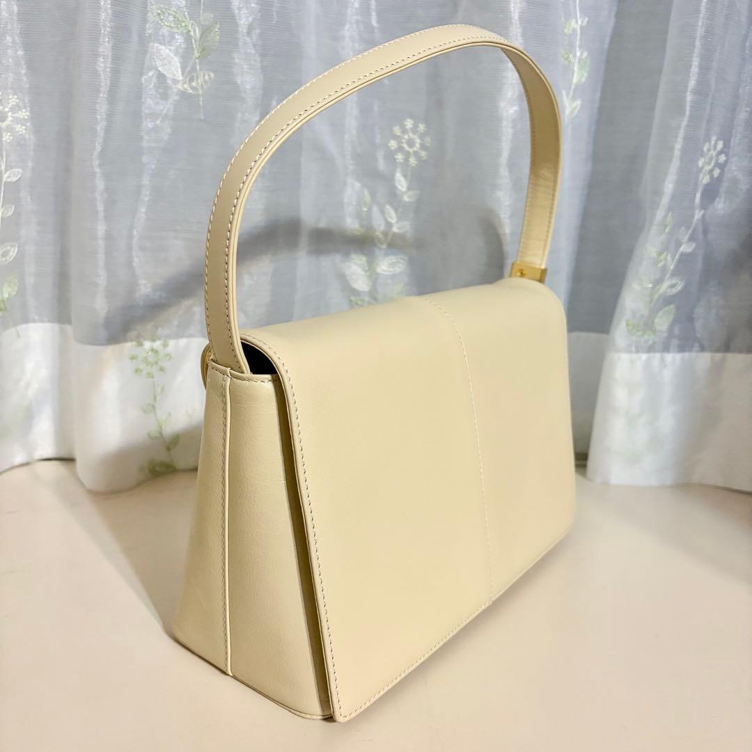 バーバリー　ハンドバッグ