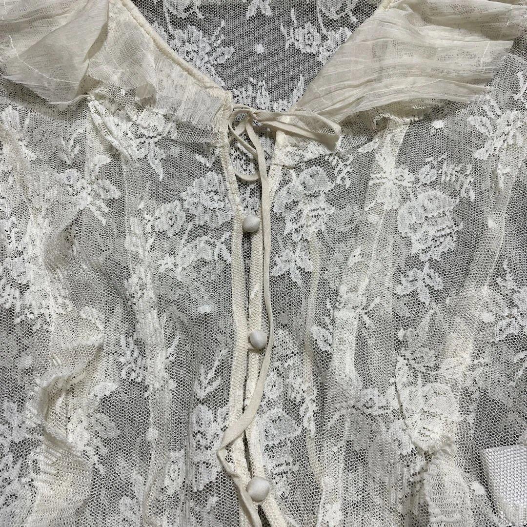 レースブラウス