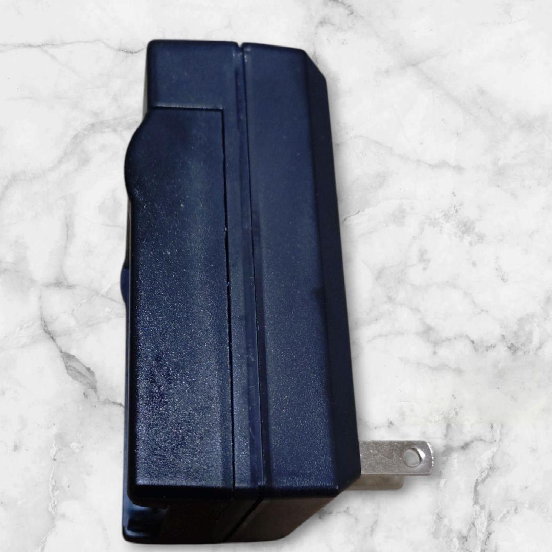 デジカメ　CASIO　EXILM　EX-H15 デジタルカメラ　シルバー　中古