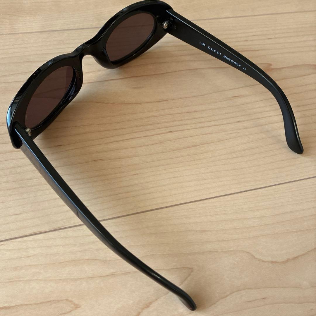 GUCCI サングラス オーバル ブラウン／ブラック