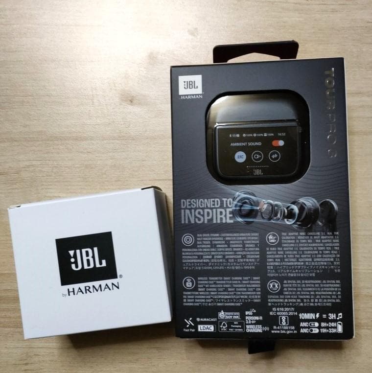 JBL Tour Pro 3 JBLTOURPRO3 Black　新品未開封品