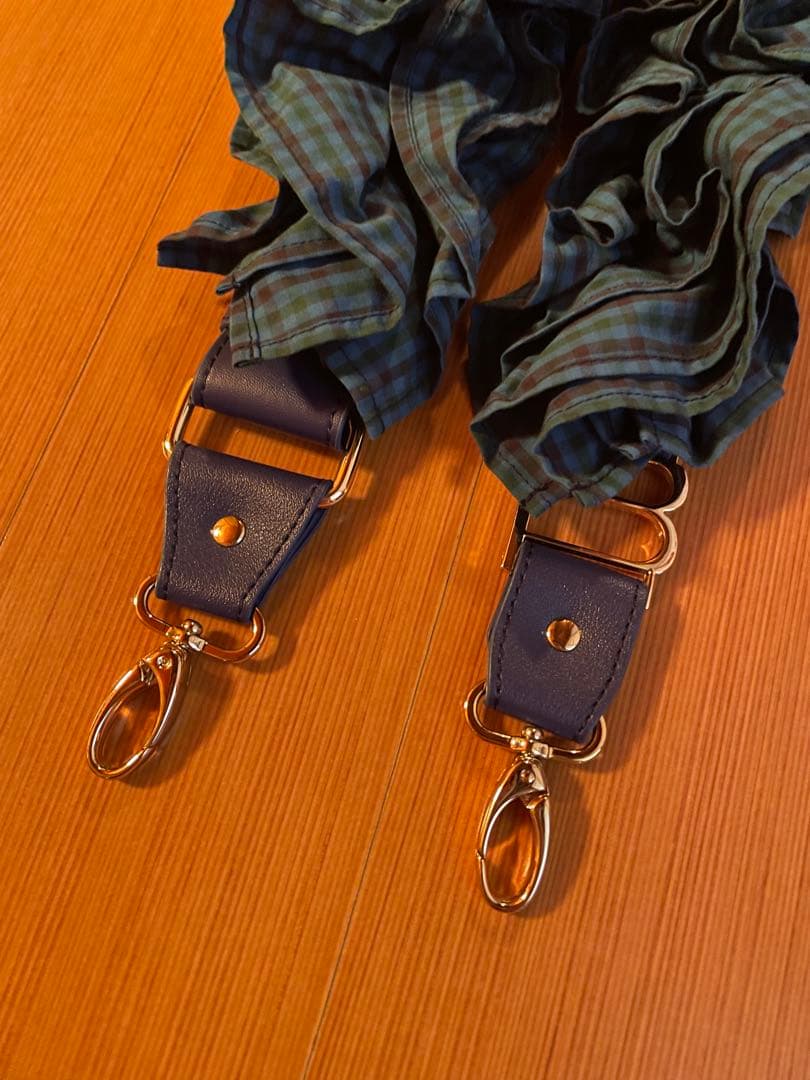 ショルダーストラップ〈Bibiy. × familiar〉