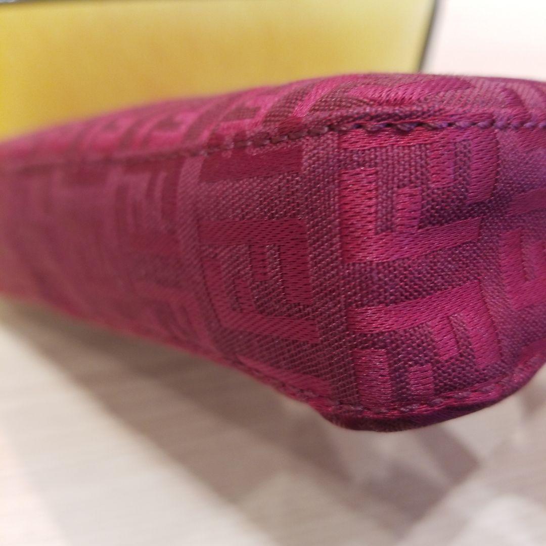 美品　FENDI ワインレッド ショルダーバッグ