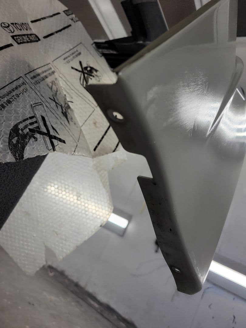 ヴォクシー80系　モデリスタ　フロントスポイラー